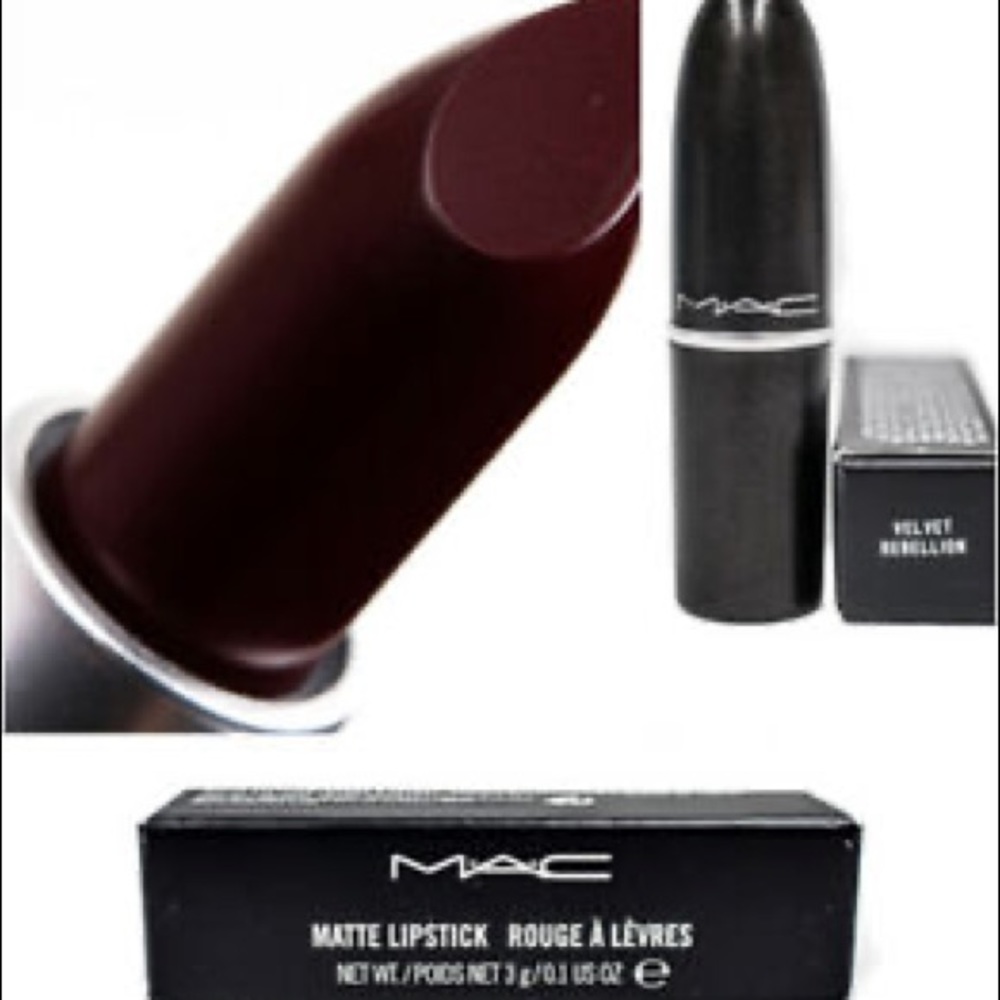 Mac Matte Lipstick in “Velvet Rebellion”
